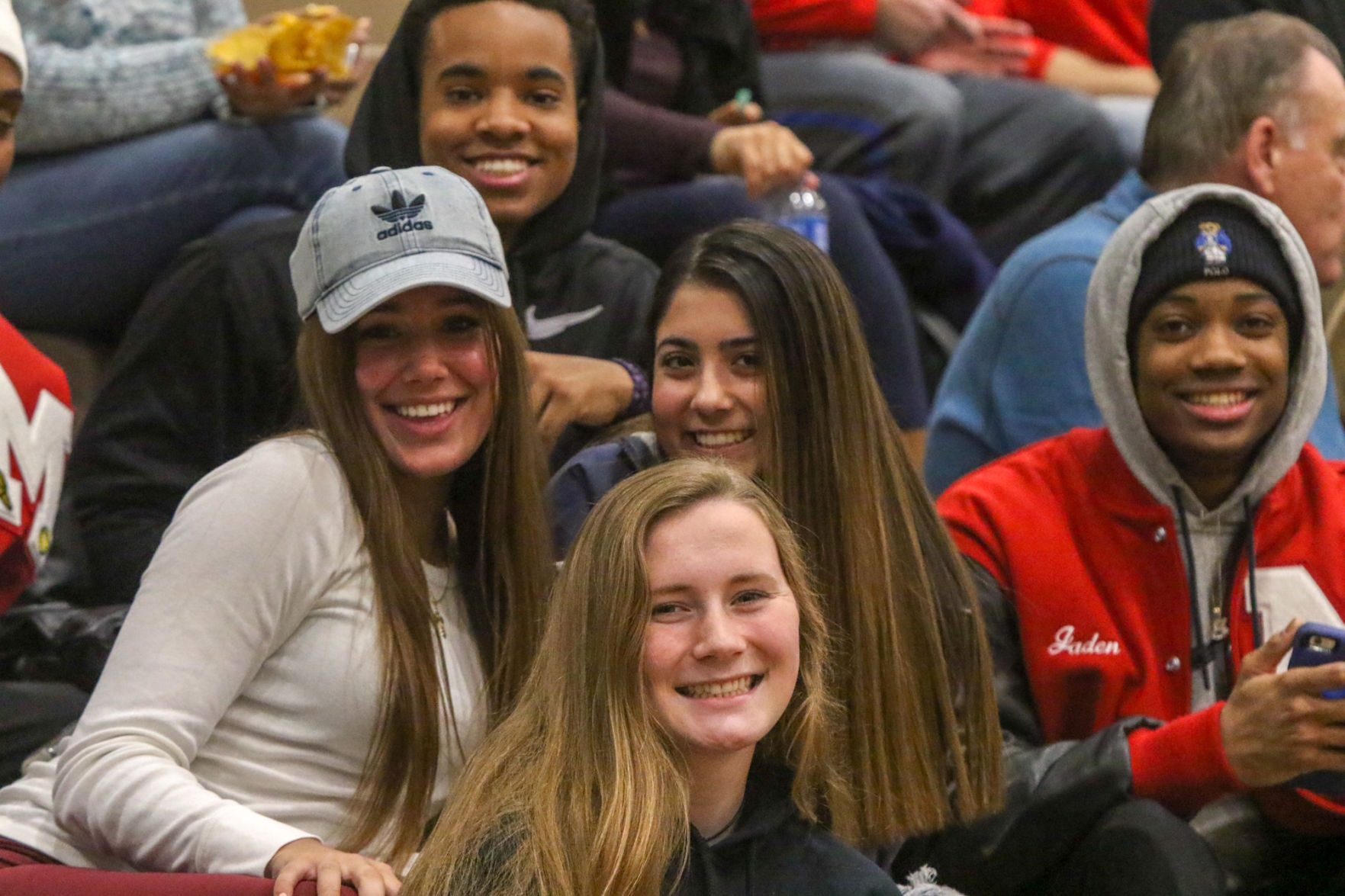 Faces: Highland Holiday Hoopfest